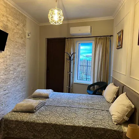Elegant And Cozy Araks Gasthuis